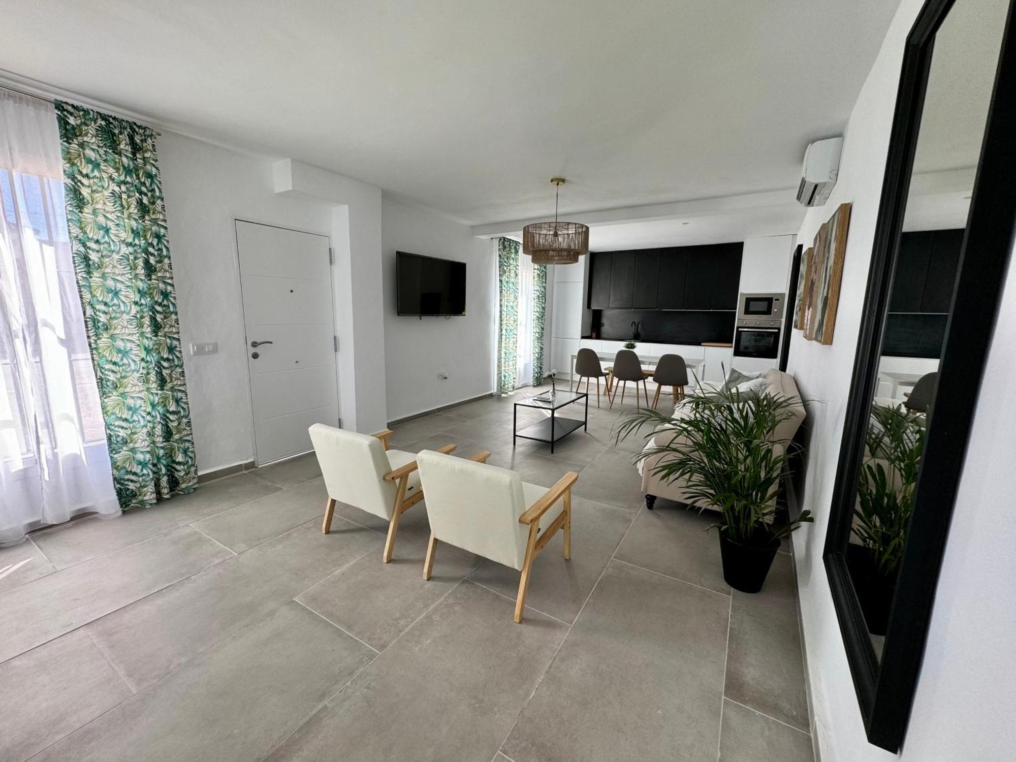 Apartamentos Munoz Fornell 2 Chiclana de la Frontera Exterior photo